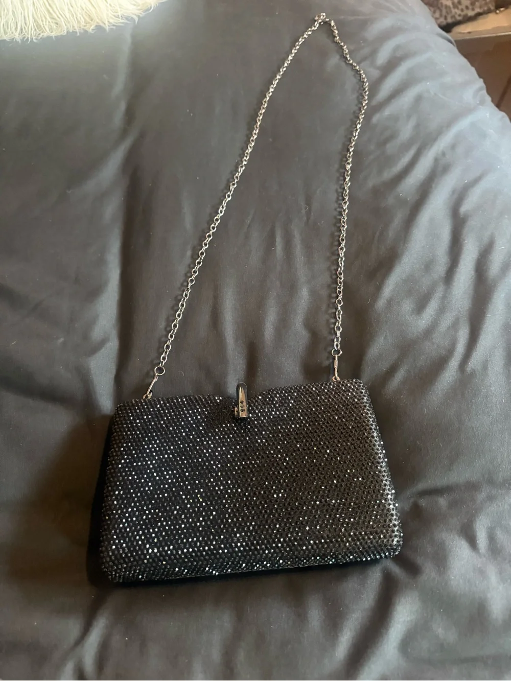 Black Crystal Evening Chain Clutch